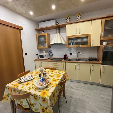 Cocciu D'amuri Таормина